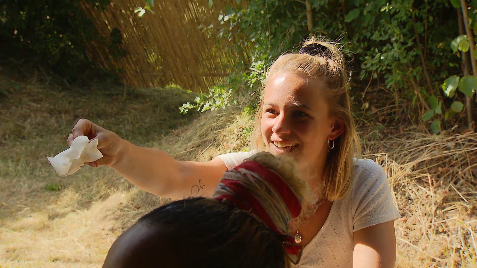 It's A Man's World | Spanning tijdens het poetsen